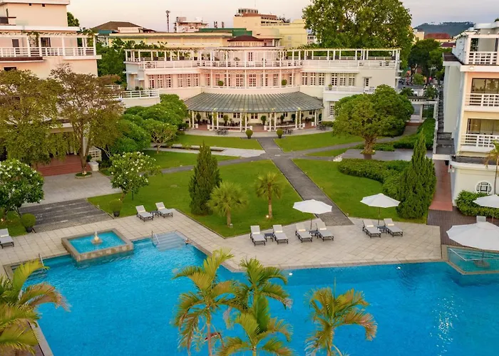 Azerai La Residence, Hue